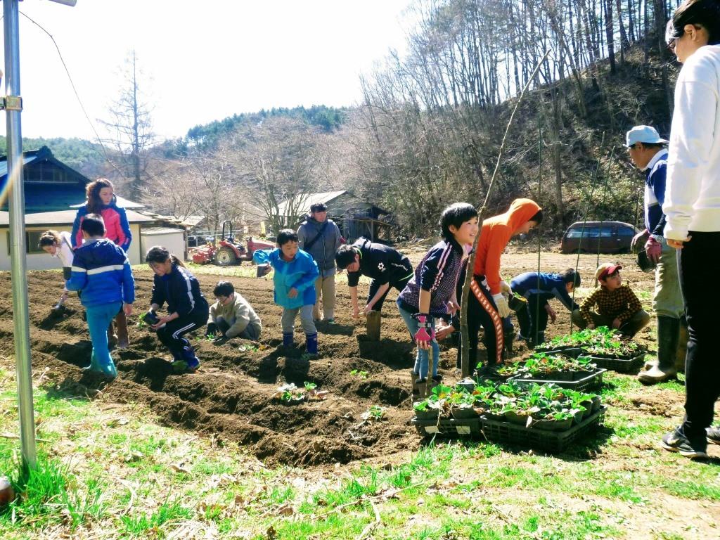 8/15発  里山貸切アドベンチャーキャンプ【大自然アクティビティー＆みんなで里山暮らし体験！】