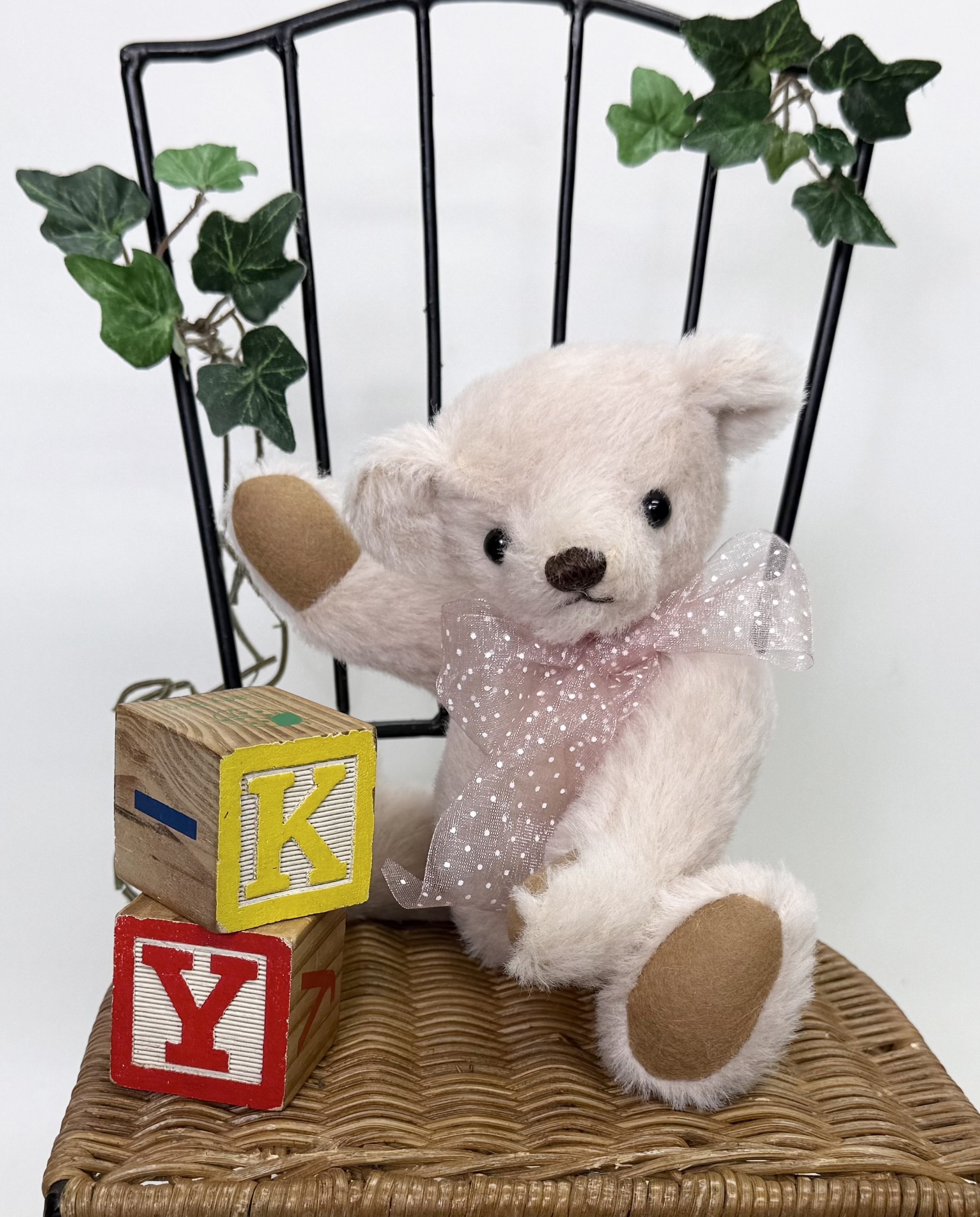 5/31出発 選べるテディベア作り体験スクール